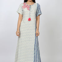 Columbine Rayon White Long Nighty